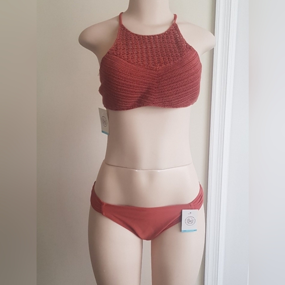 Rust Crochet High-Neck Bikini Set - Size Large - Picture 5 of 8